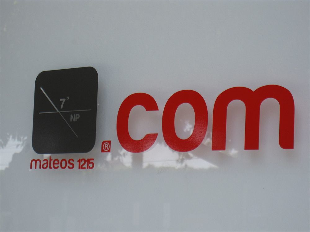 Hotel Mateos 1215 Leon Exterior photo
